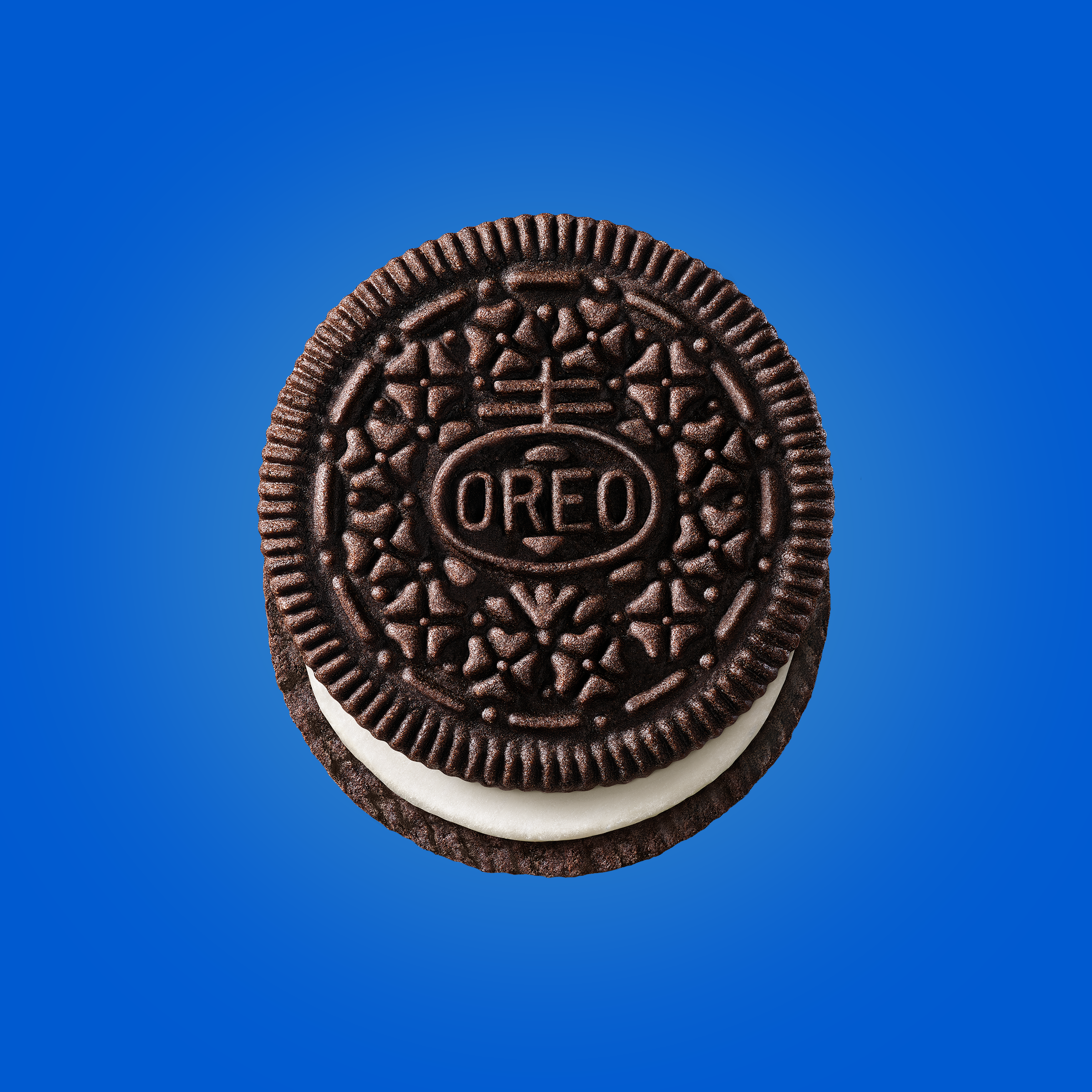 Chocolate Sandwich Cookies, Family Size, 2 Pack P9