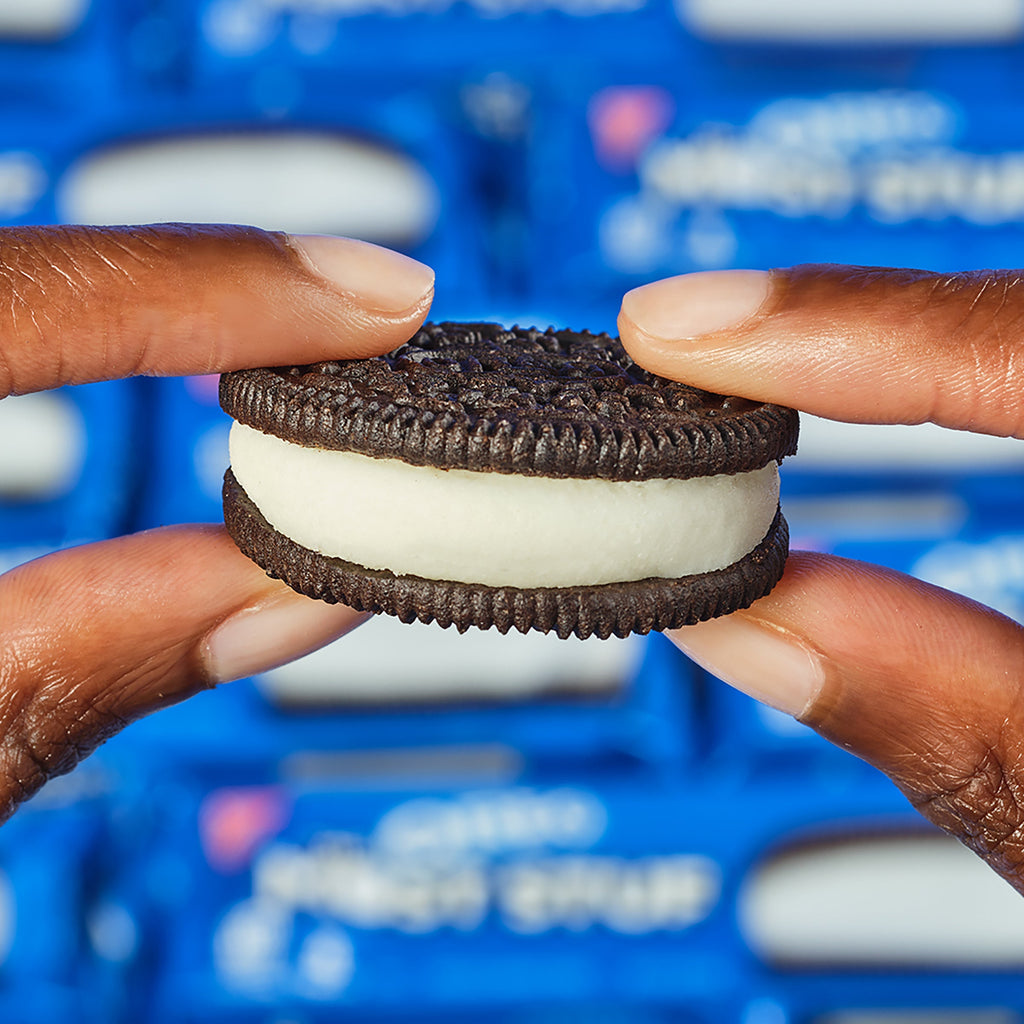 Mega Stuf Chocolate Sandwich Cookies, Family Size R0
